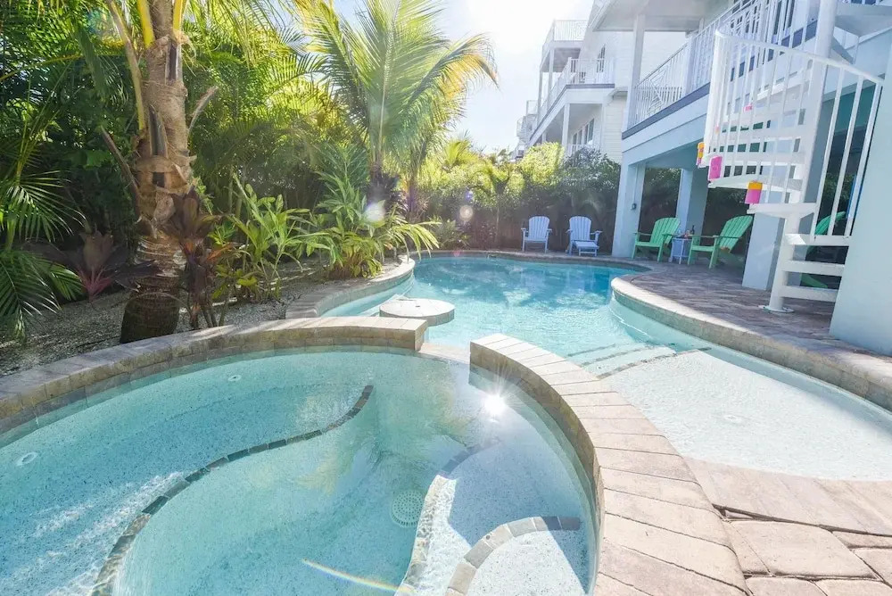 Bermuda Bay Apartment 5