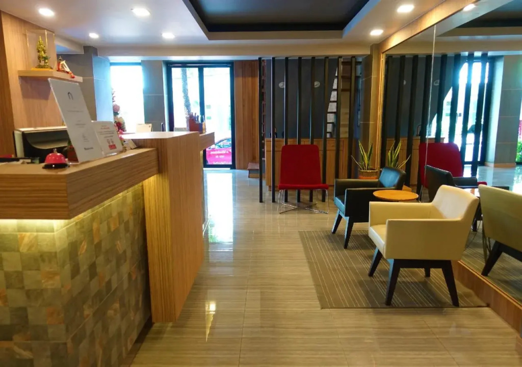G Boutique Silom Hotel