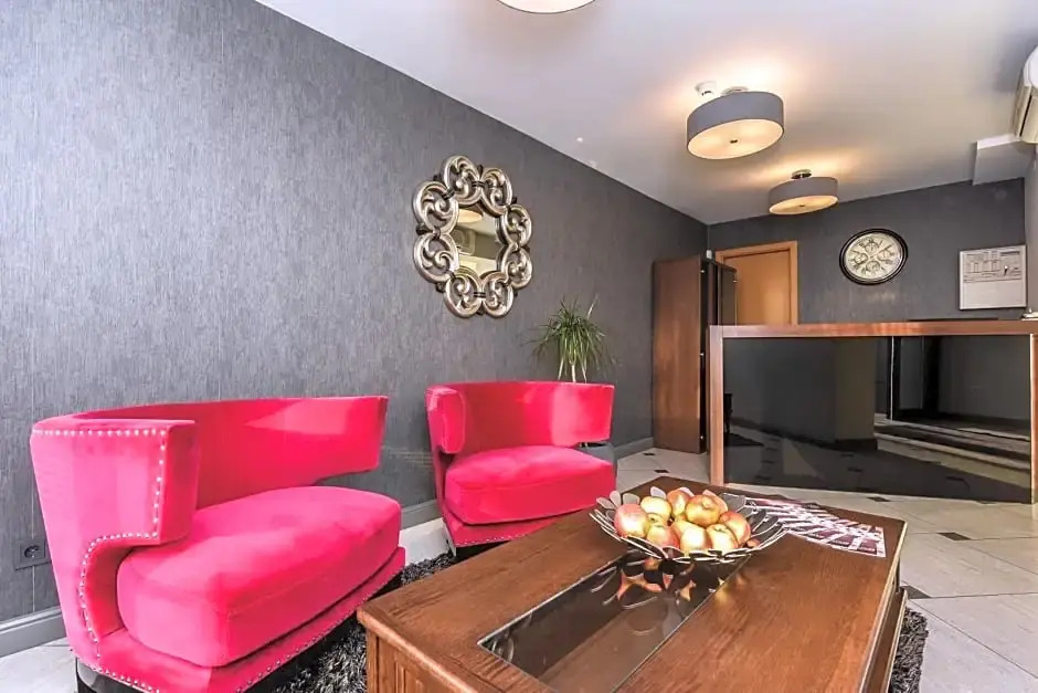 Muza Hotel