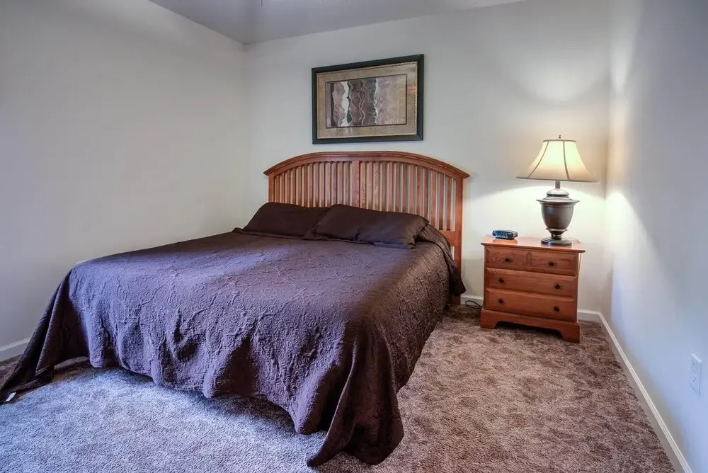 Whispering Pines 612