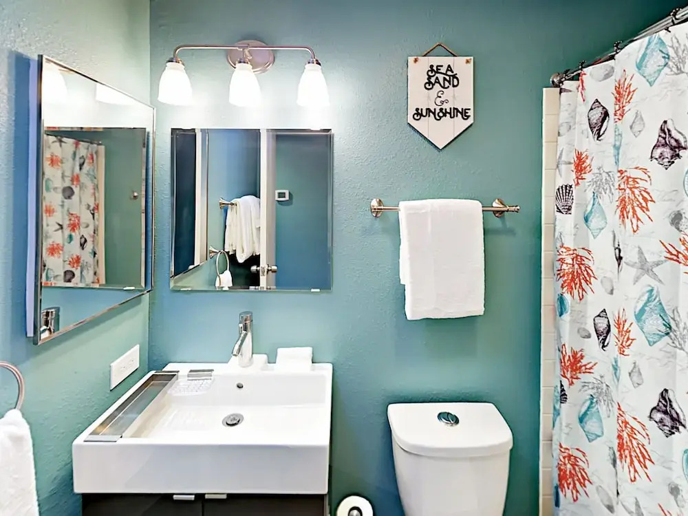 1658 S Edgewood Home 3 Bedrooms 2 Bathrooms Home