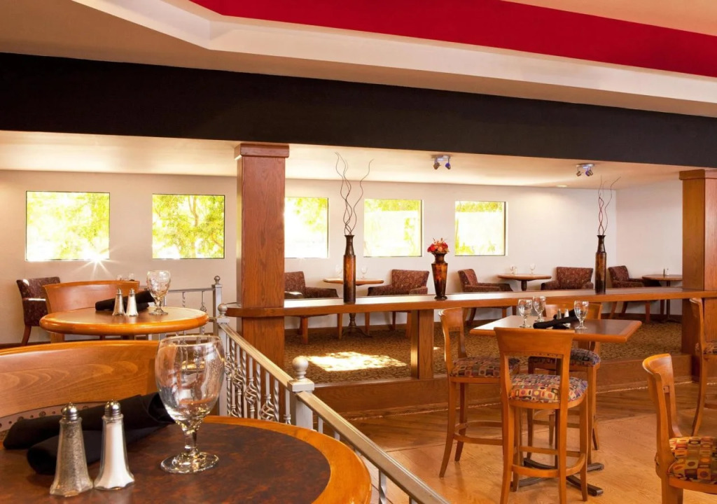 Four Points by Sheraton Phoenix North