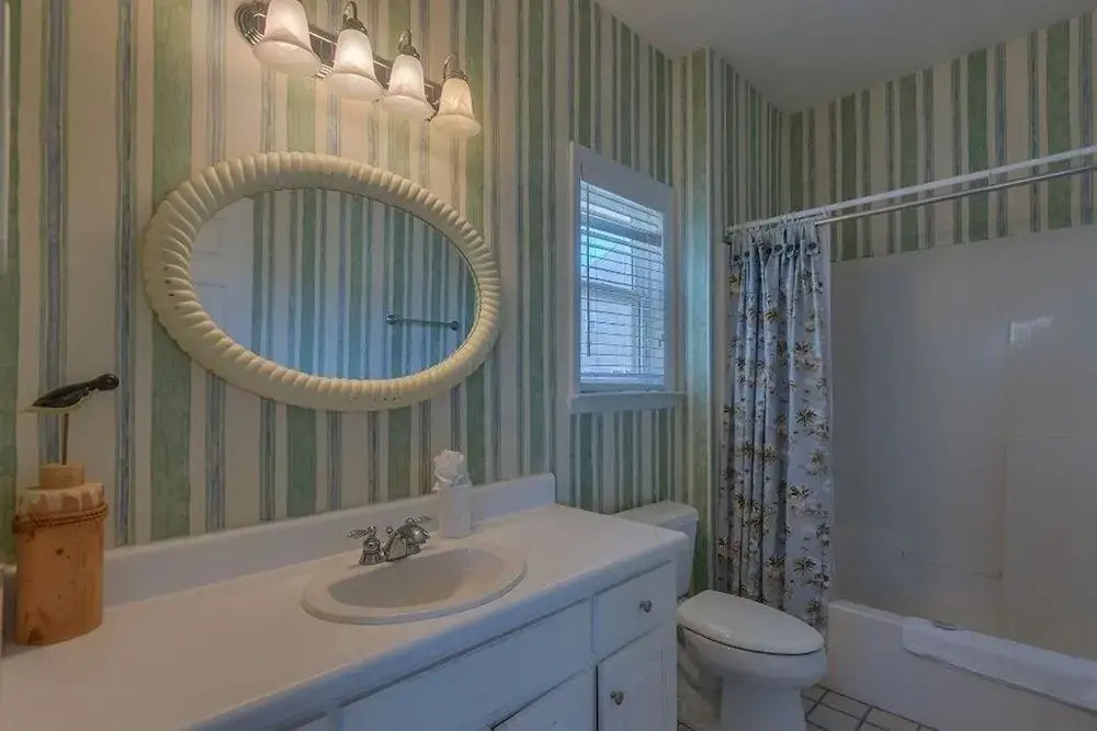 Above and Beyond Apartment 4 Bedroom