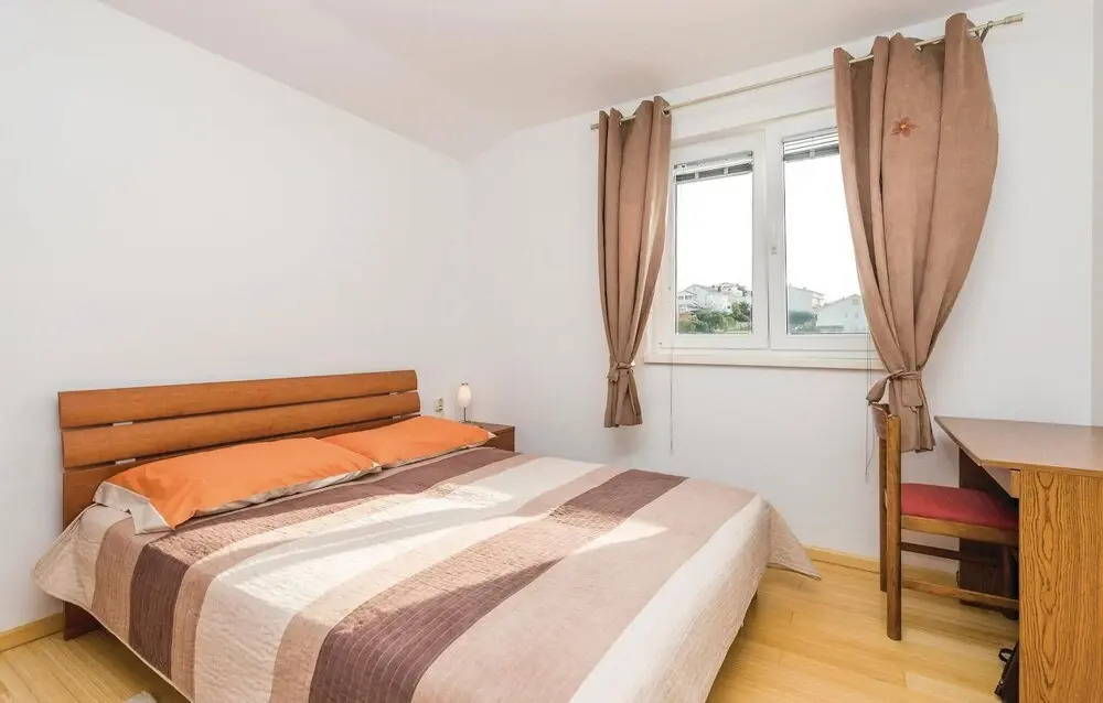 Beautiful Home in Banjol With Wifi and 2 Bedrooms
