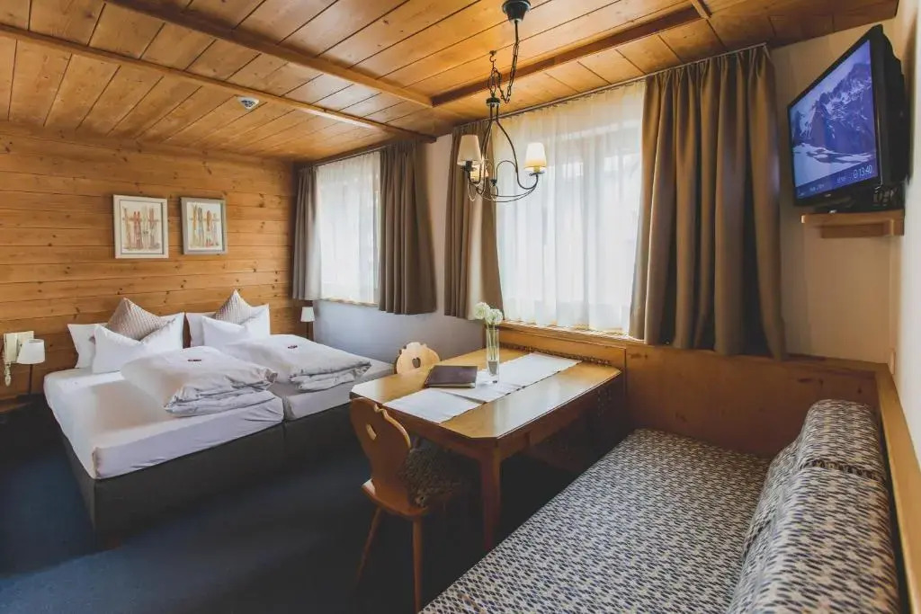 Hotel Montfort - inklusive Sommerkarte PREMIUM
