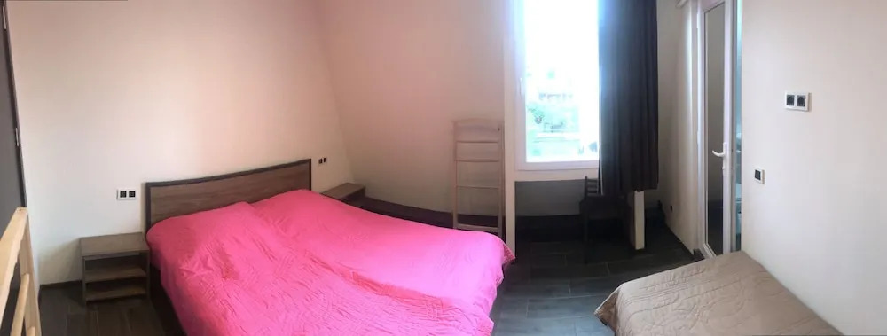 Отель Topical house