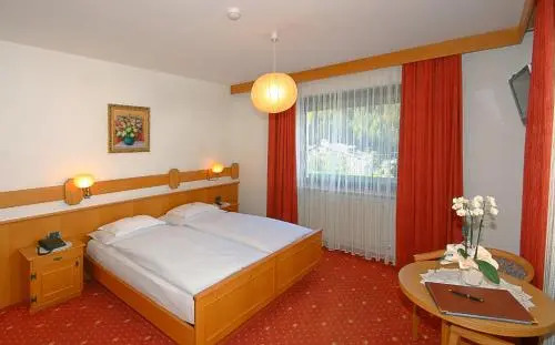Garni Hotel Rezia