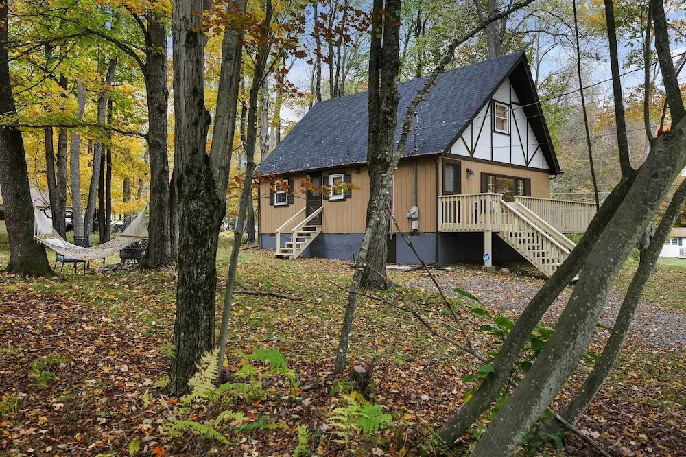 Game Room & Fire Pit: Tree-lined Pocono Lake Cabin