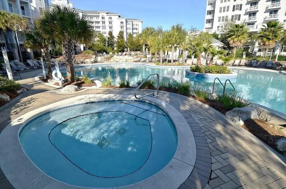 Ultimate Coastal Living With a Bay View