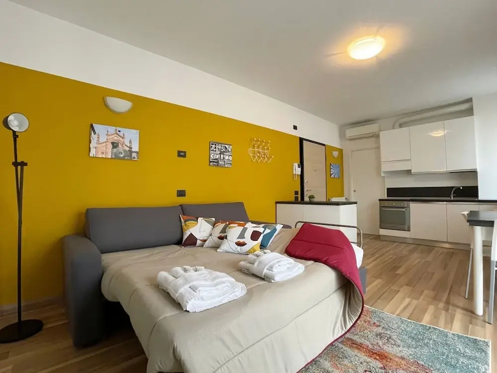 Studio With Gym Near Milan Metro