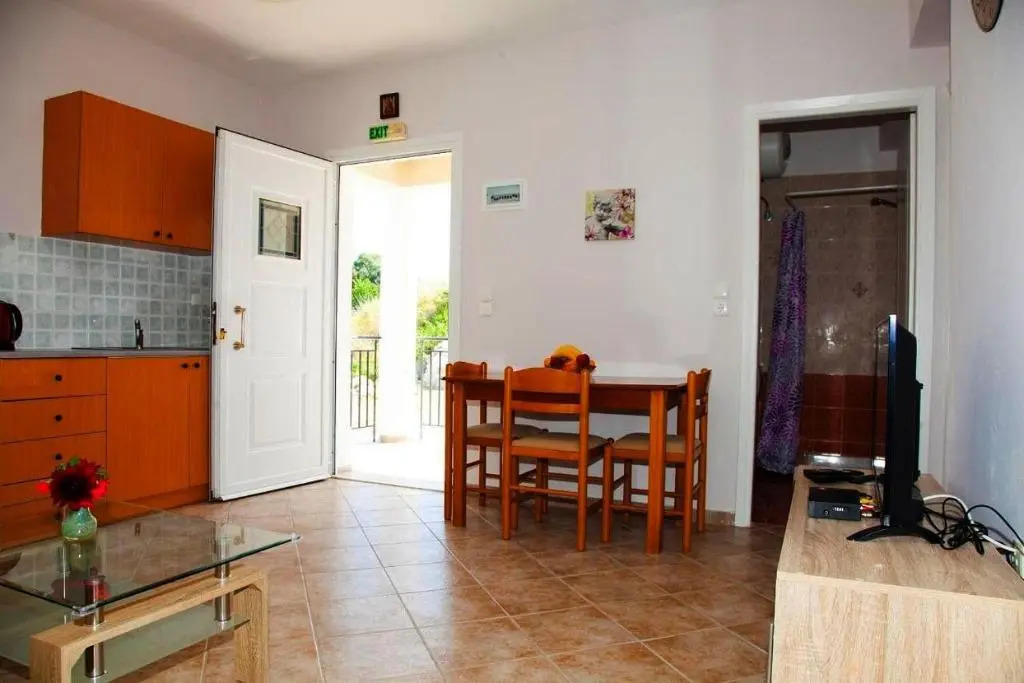 Maspali Argilos 4
