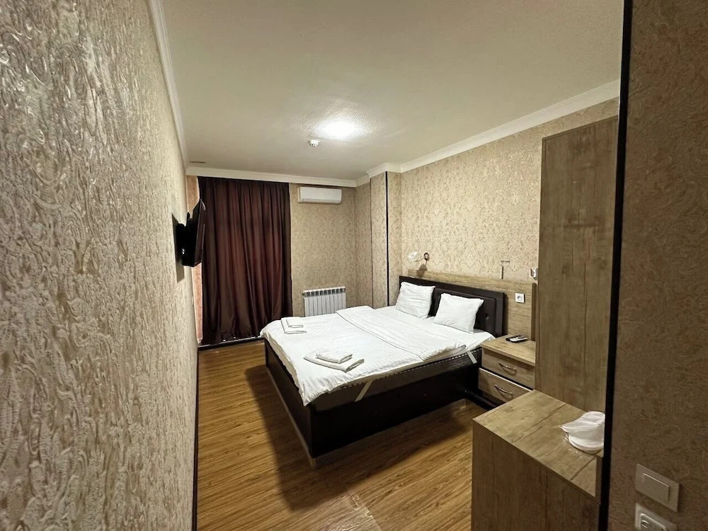 Arg Hotel