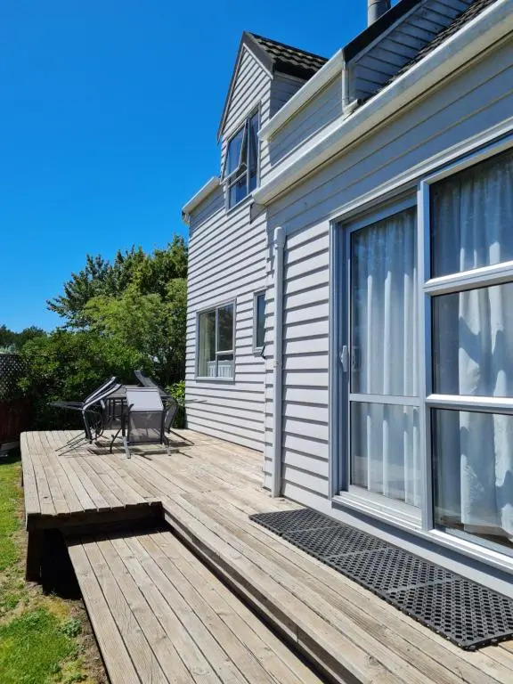 Seaside Tahuna
