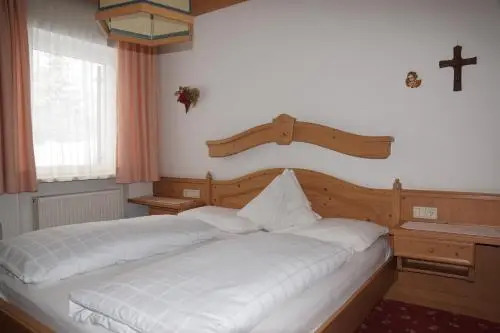 Haus Rotwandblick