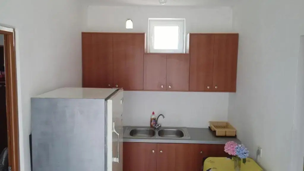 Kenos Hostel