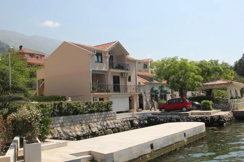 Apartments Dijana