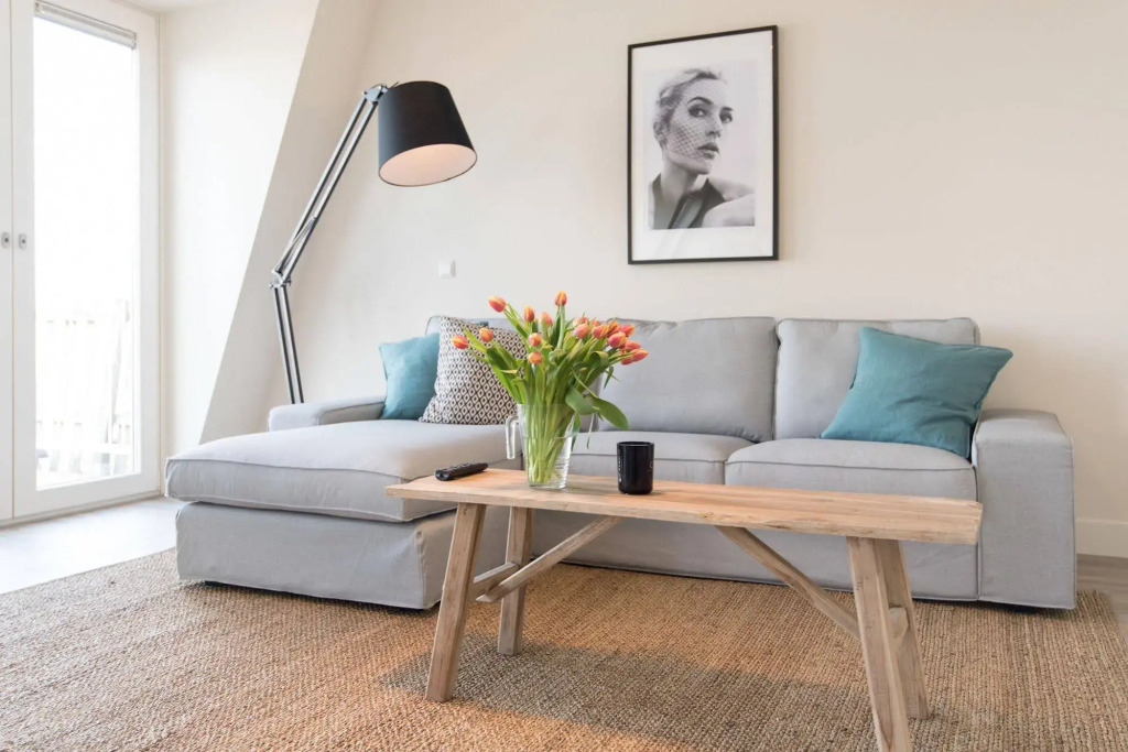 NEW! Modern Gallery Nassau Canal Suite