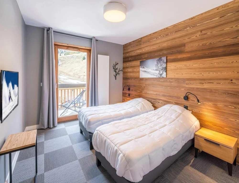 Alpine Superior Apartment Near Slopes
