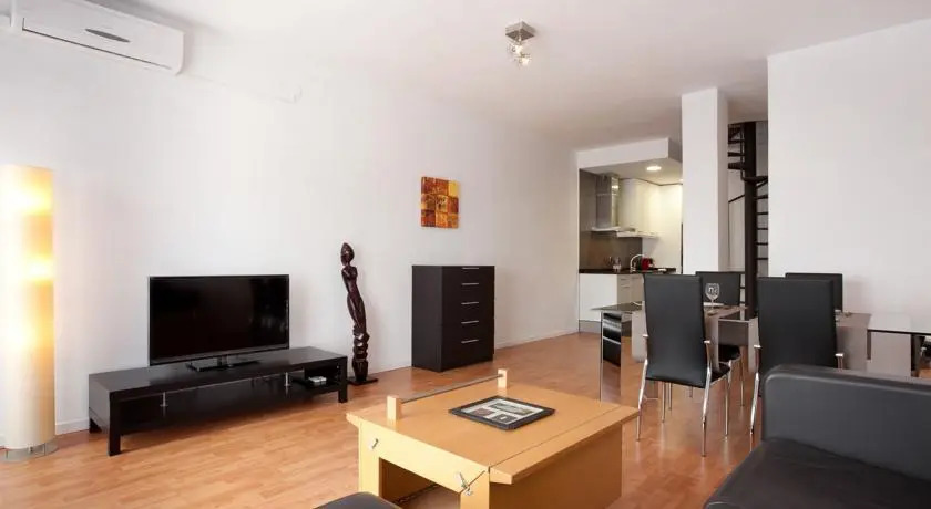 Letsgo Rambla Catalunya Duplex