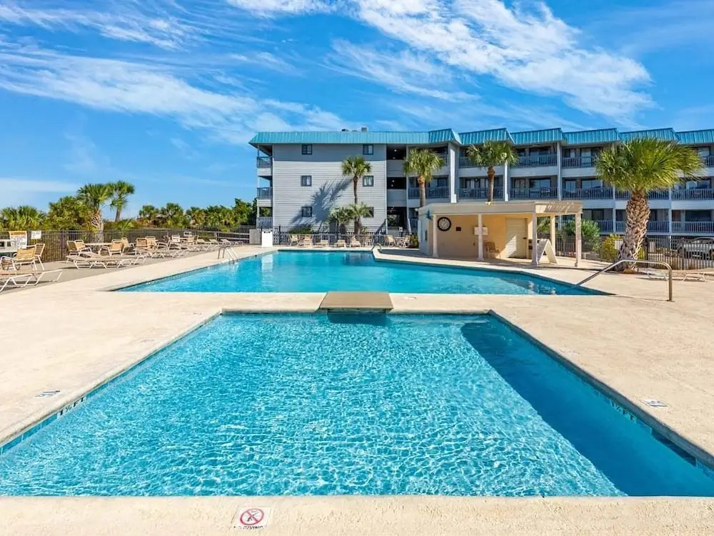 Beach Racquet A313 by Tybee Vacation Rentals