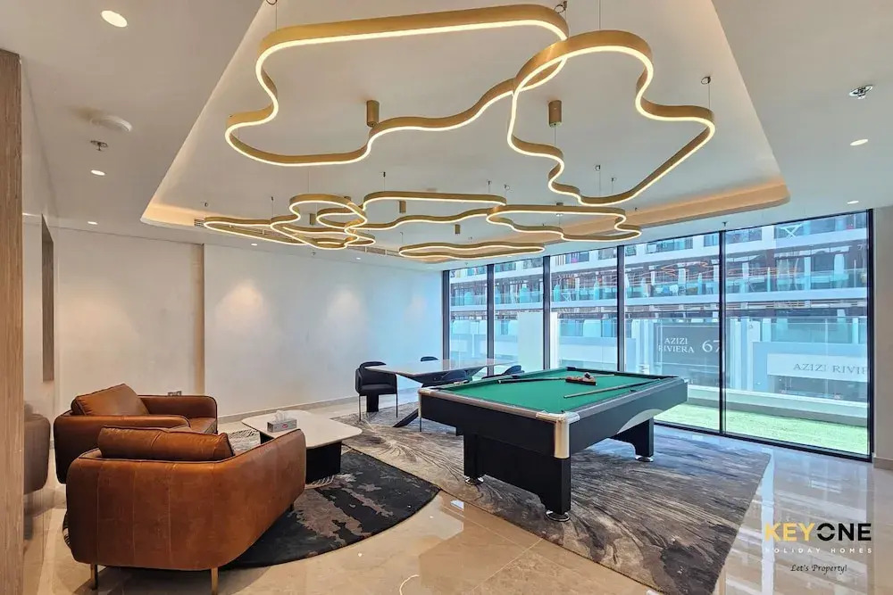 Splendour Living 1BR at Azizi Riviera