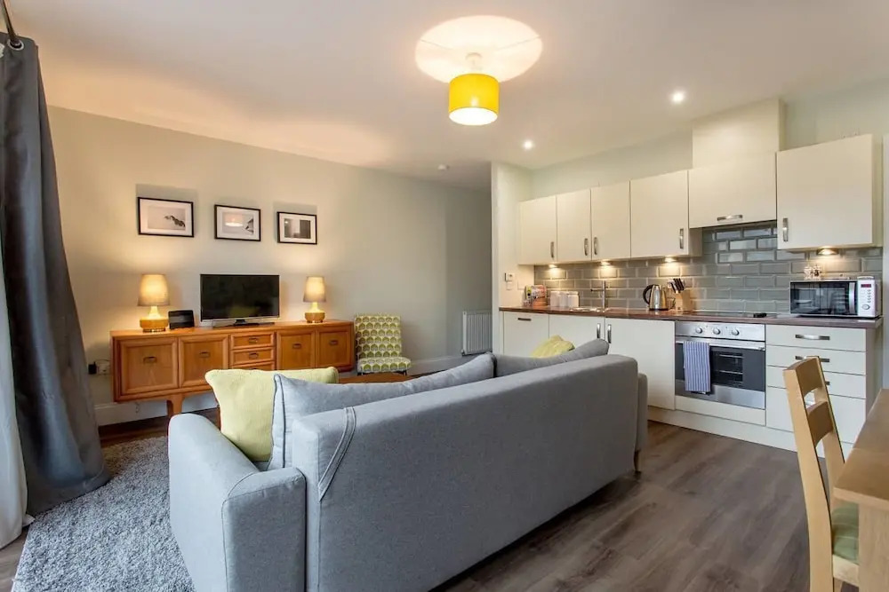 Chic Merchant City Apt. w/ Balcony