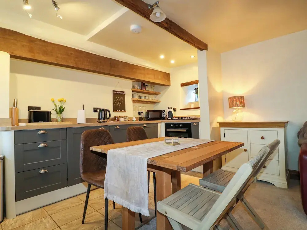 Peak Cottage