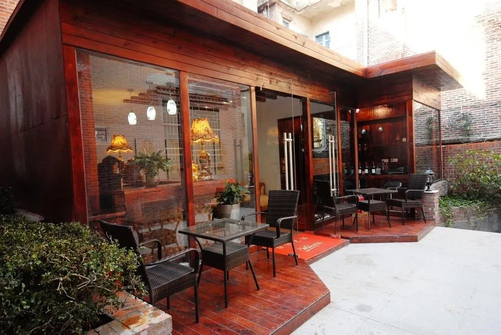 Left and Right Alley Coffee Hotel- Xiamen