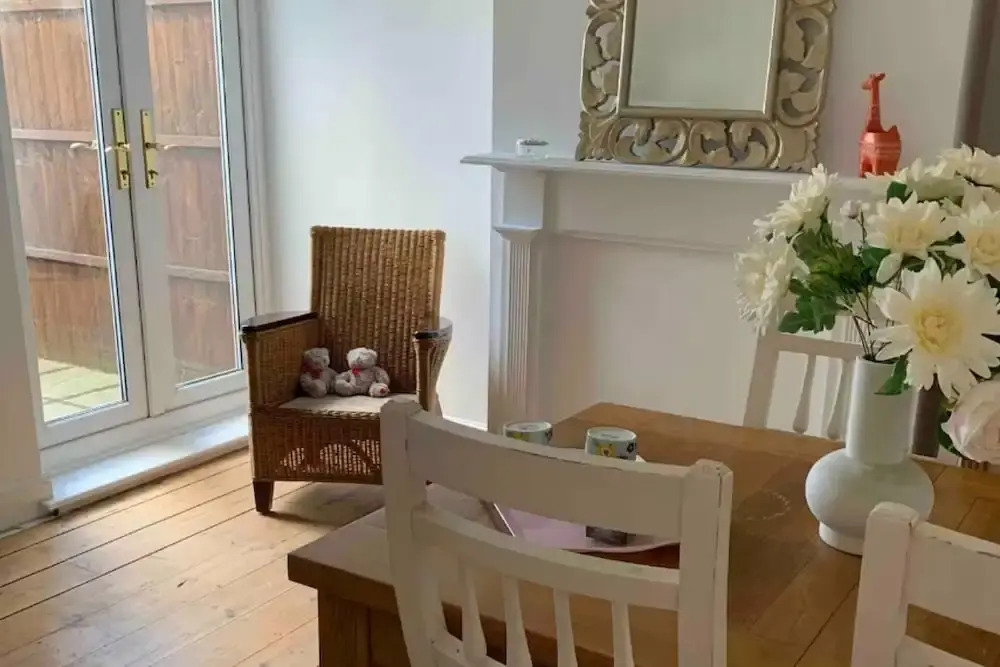 3 Bed Victorian Home in Norwich Sleeps 6 - 8