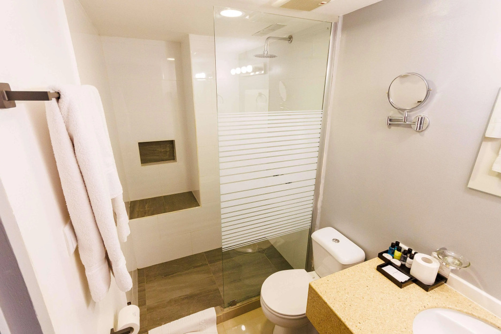 Brion City Hotel BW Signature Collection