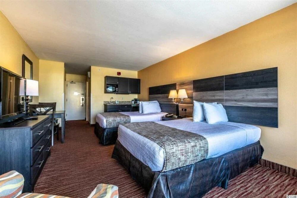 Landmark Resort 421