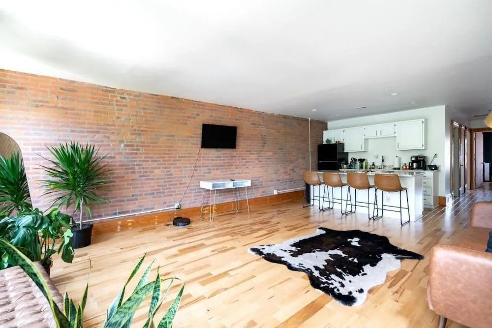 Jungle House Luxury Lofts – Short North High Street