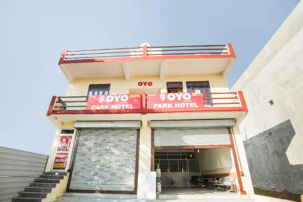 OYO 69491 Park Hotel