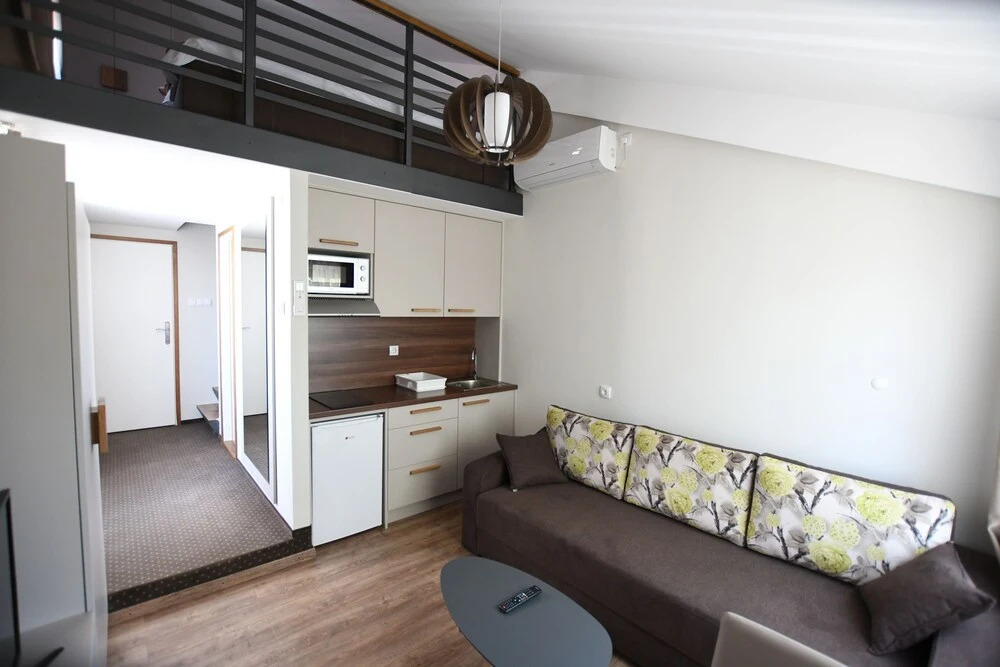 Atrijum Apartments and Rooms - Đerdap Boat Tours