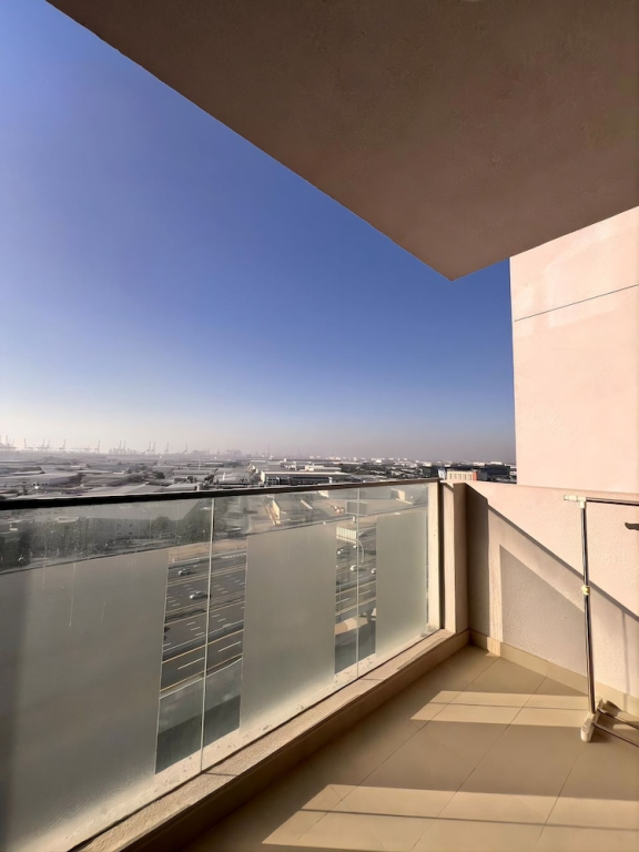 Walk to Metro l Modern w 1BR & 2 Baths