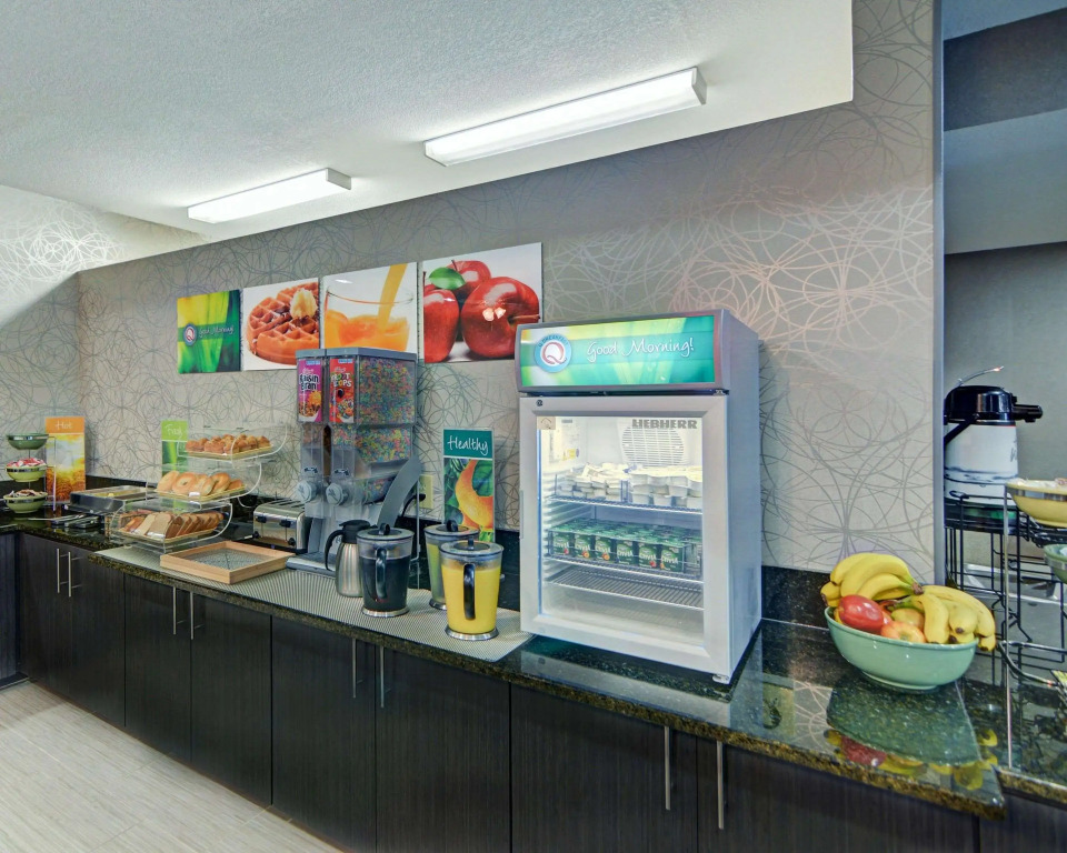 Quality Inn & Suites Grand Prairie South