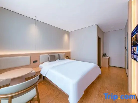 New Picture Hotel(Pingyang Aojiang Store)