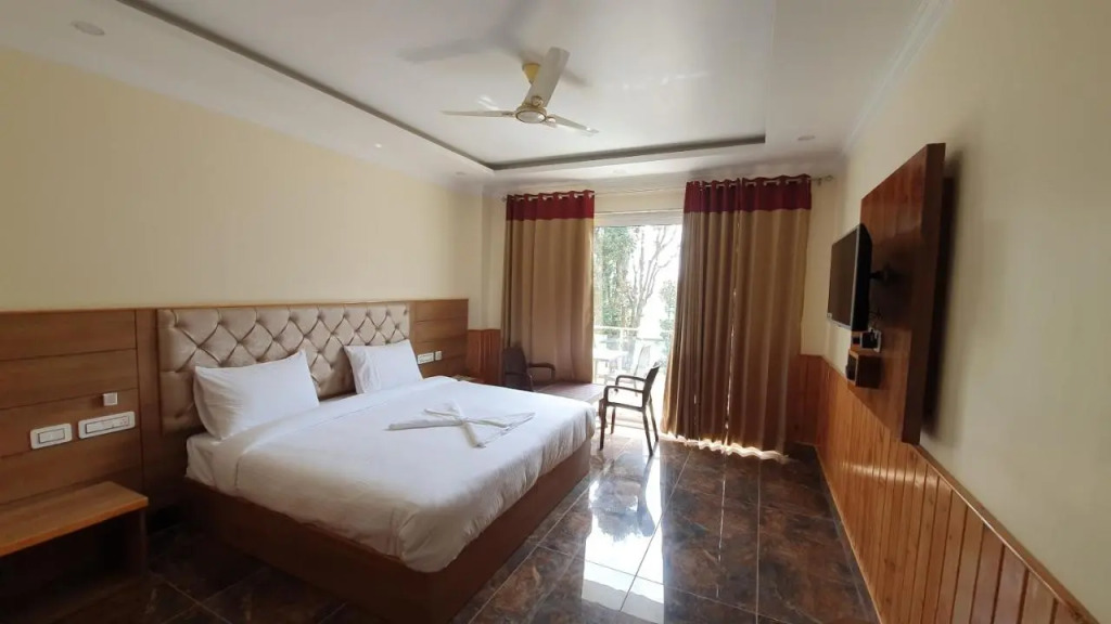 Nomadic Inn