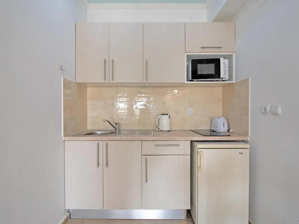 Appealing apartment in Mpenitses with pool