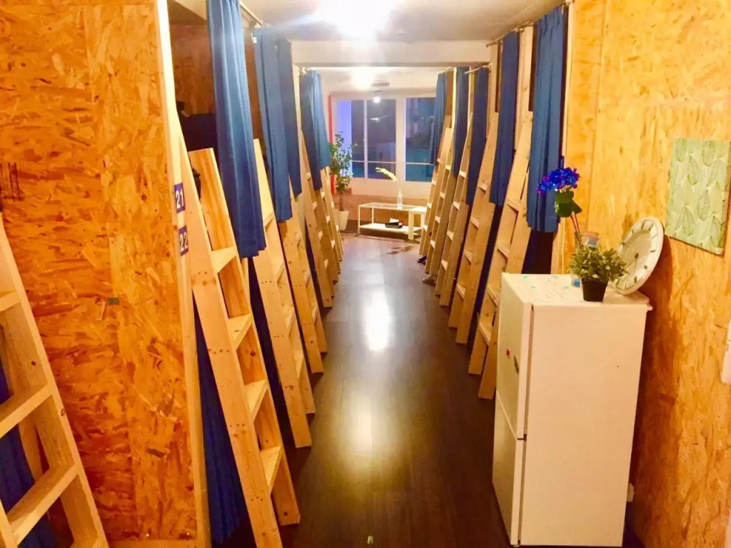 Cloud Sharing Hotel Hakata 1 Guesthouse Dormitory