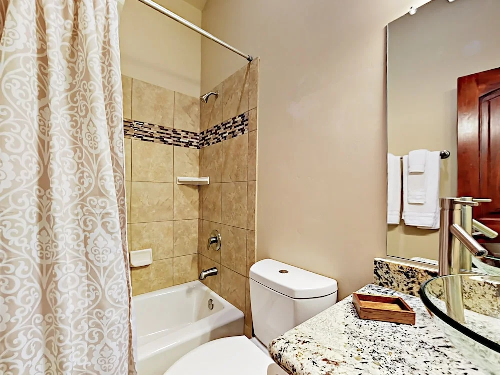 Manzanita Condo #603 3 Bedrooms 3 Bathrooms Condo