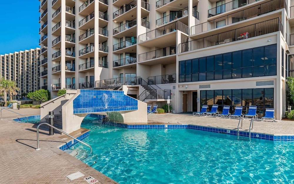 Phoenix East 009 - Ground-floor Gulf-front Condo - Sleeps 8 - Orange Beach, AL