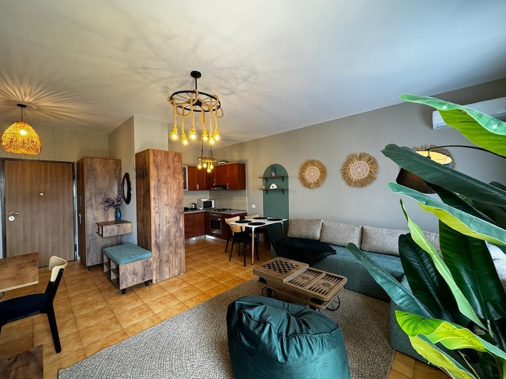 Boho Central Apartment