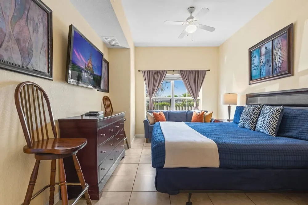 Relaxing 3BR Haven for 8 at Seven Dwarfs