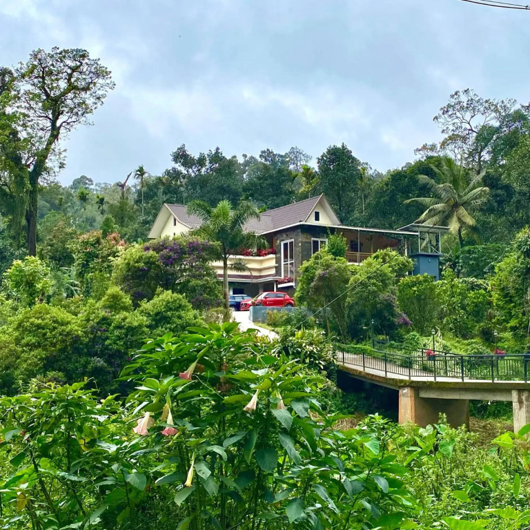 Flower Valley Plantation Homestay