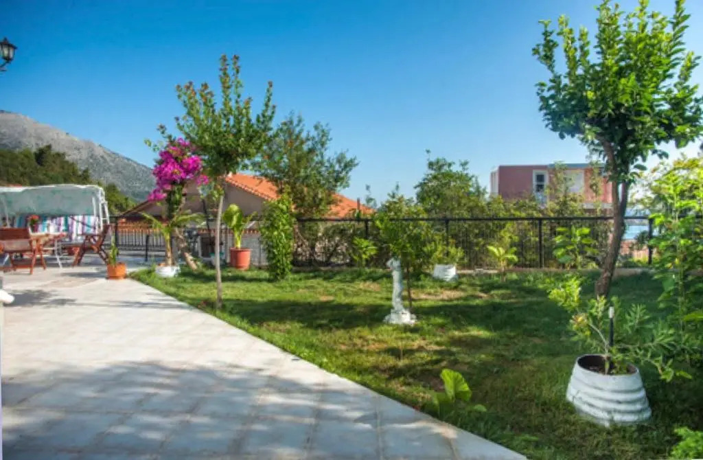 Fernandas Traditional 2 floor house