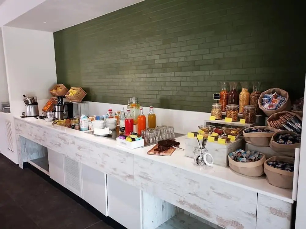 Youmami Lifestyle Suite Hotel