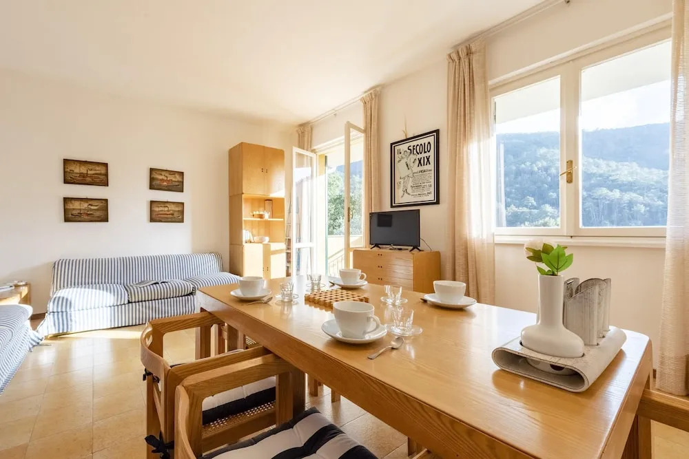 Peaceful Apartment In Deiva Marina