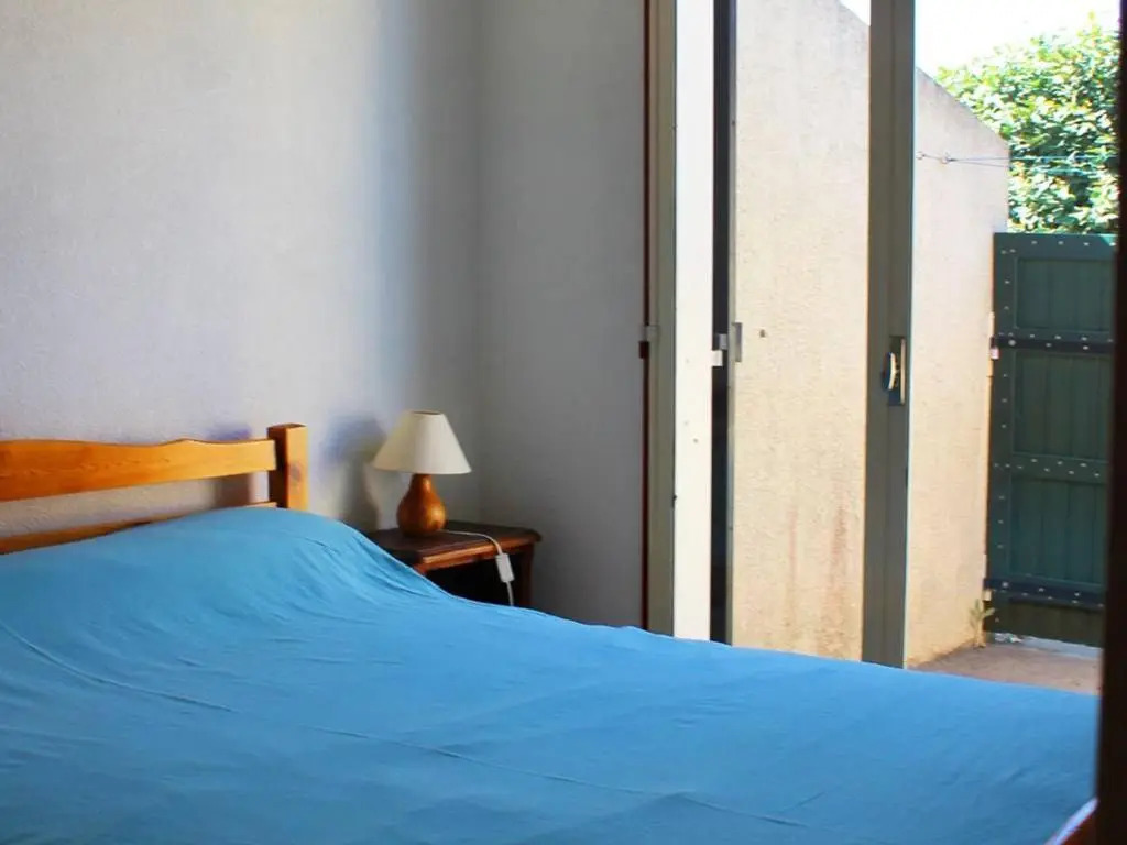 Villa mitoyenne charmante avec piscine, 6 pers., parking privatif - FR-1-607-27