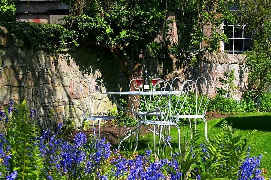 The Old Parsonage Country House